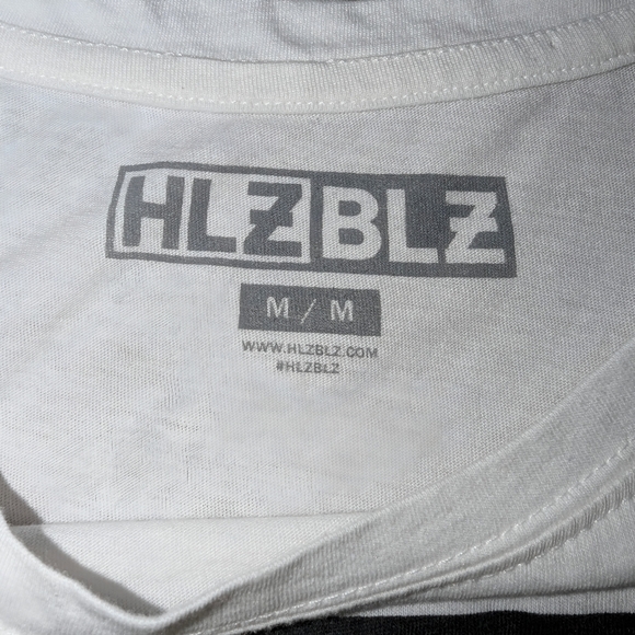 Pradu Crop Top - Picture 7 of 7